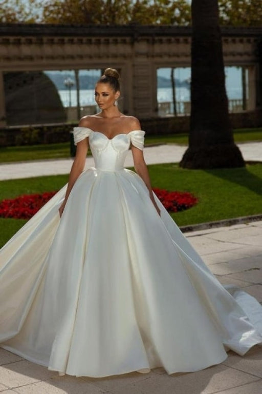 Plain Satin Wedding Dress/simple Unique Dress With Pockets/classic Elegant  Wedding Dress - Etsy | Ball gowns wedding, Wedding dresses satin, Off  shoulder wedding dress